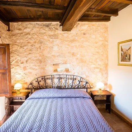 Nena Al Borgo Castello Pico