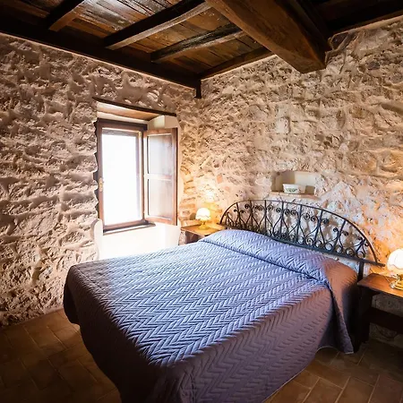 Nena Al Borgo Castello