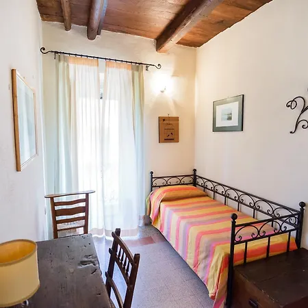 Nena Al Borgo Castello 4*