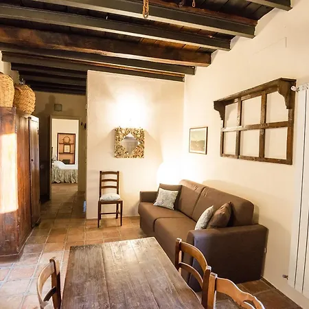 Nena Al Borgo Castello 4*