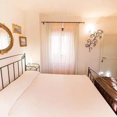 Nena Al Borgo Castello 4*