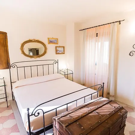 Nena Al Borgo Castello Bed & Breakfast