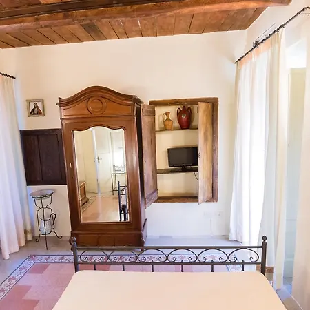 Nena Al Borgo Castello