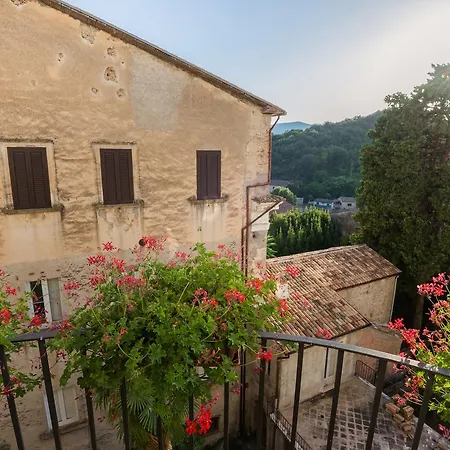 Nenà Al Borgo Castello 4* Pico