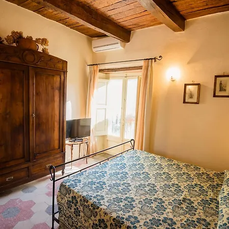 Nena Al Borgo Castello Pico