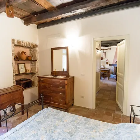 Nena Al Borgo Castello